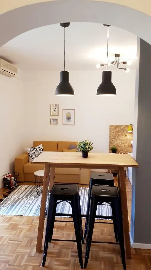 Apartments Julija Preko